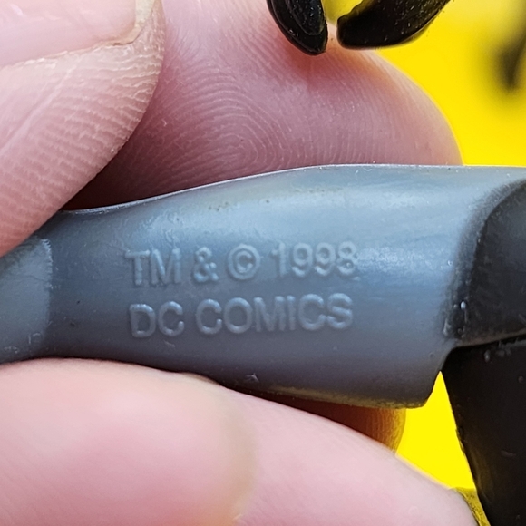 1998 DC Comics 3 Batman Figures Animated Series New Batman 4.5" - Picture 4 of 6